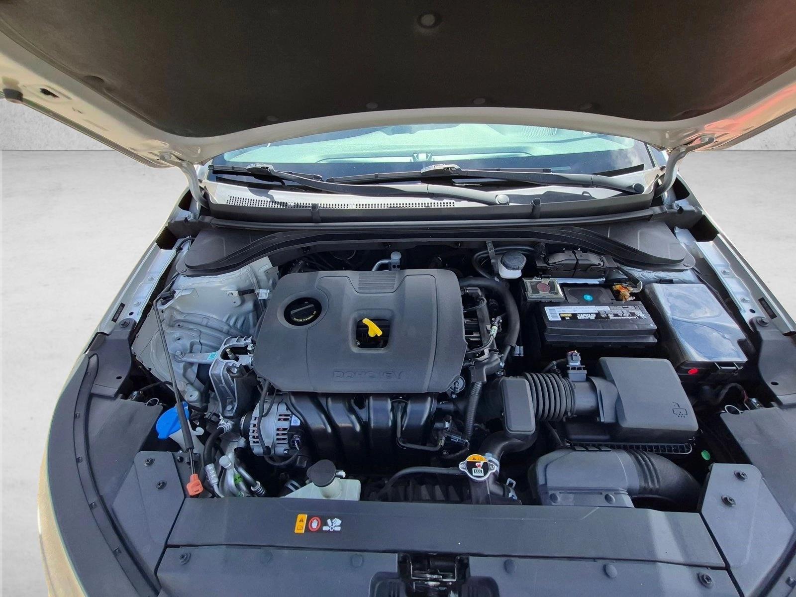 2020 Hyundai Elantra SEL - Photo 20