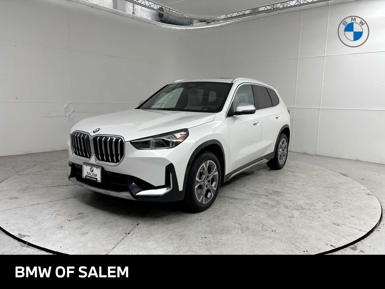 2024 BMW X1