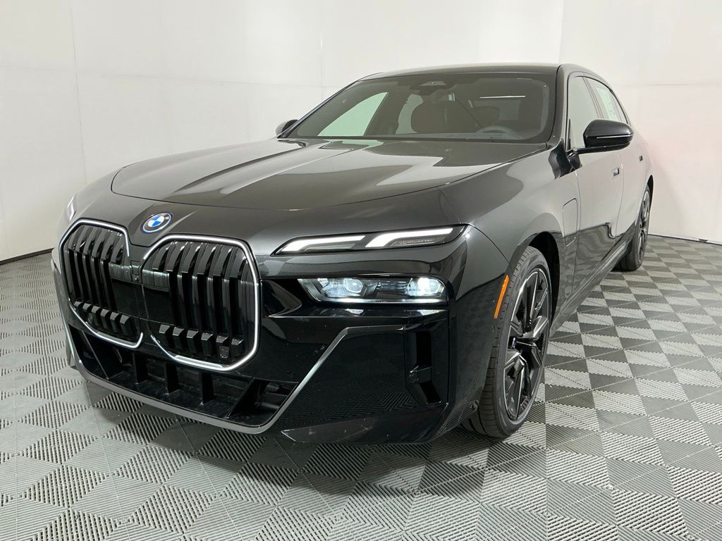 New 2026 BMW 7 Series 750e xDrive Sedan
