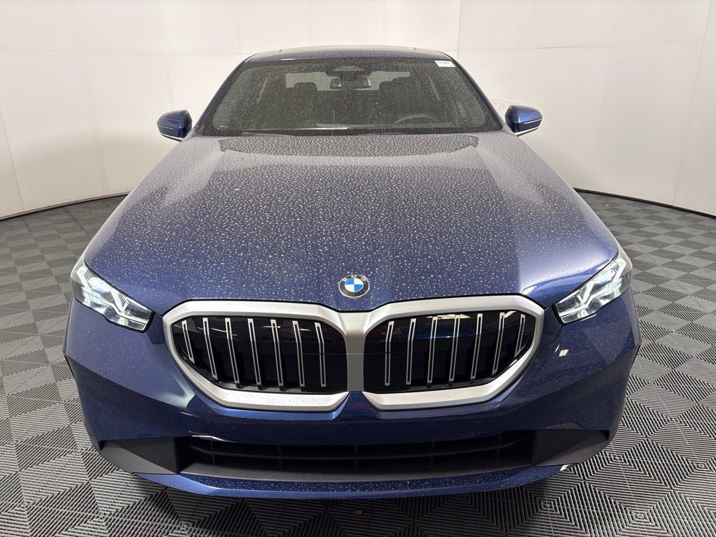 New 2027 BMW 5 Series 530i Sedan