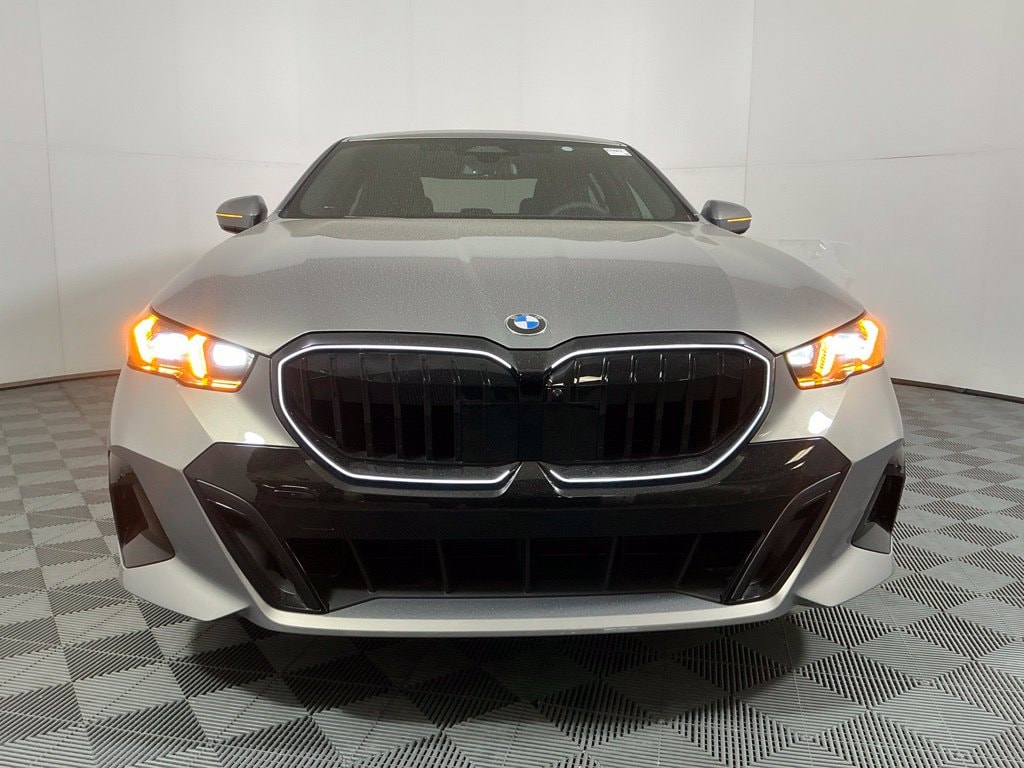 New 2027 BMW 5 Series 530i xDrive Sedan