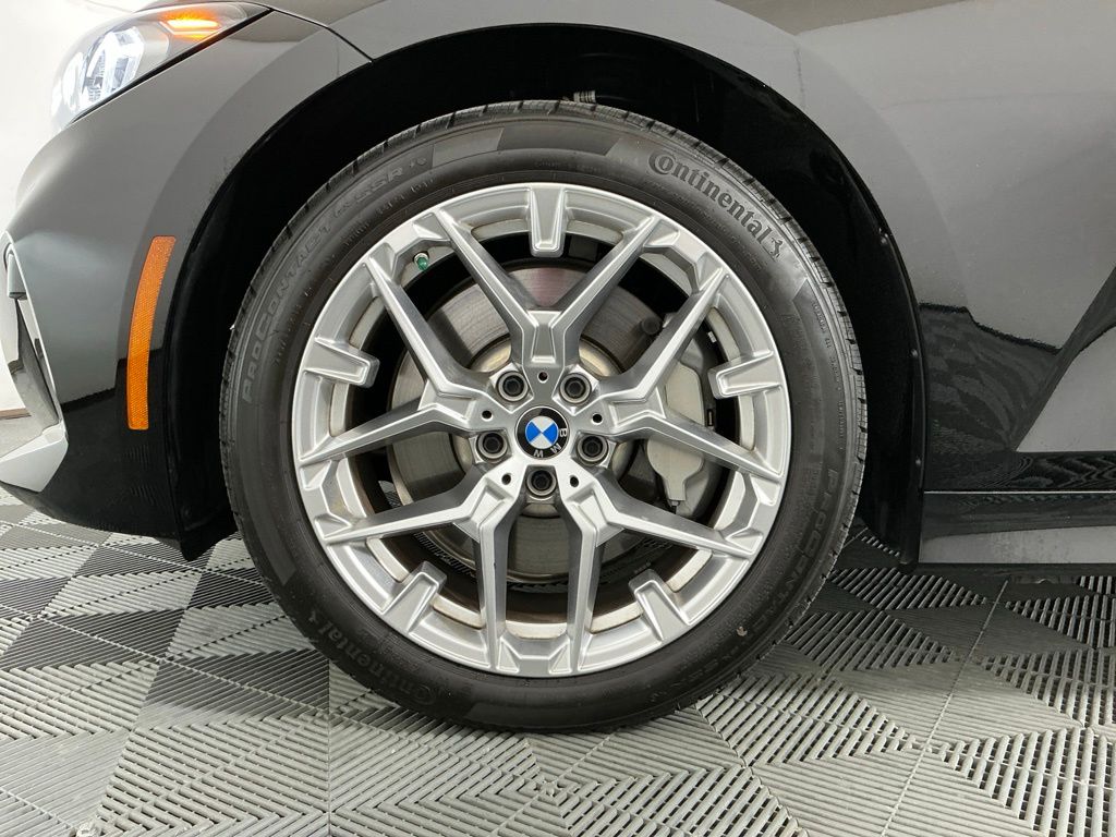 2026 BMW 3 Series 330i - Photo 33