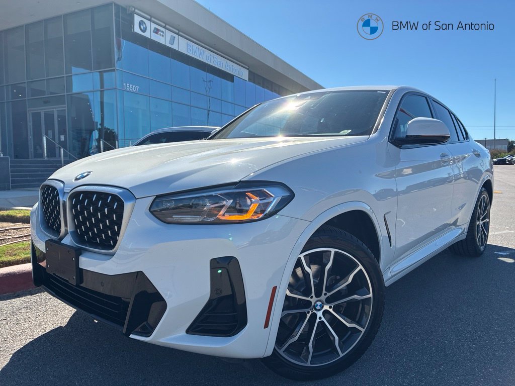2022 BMW X4