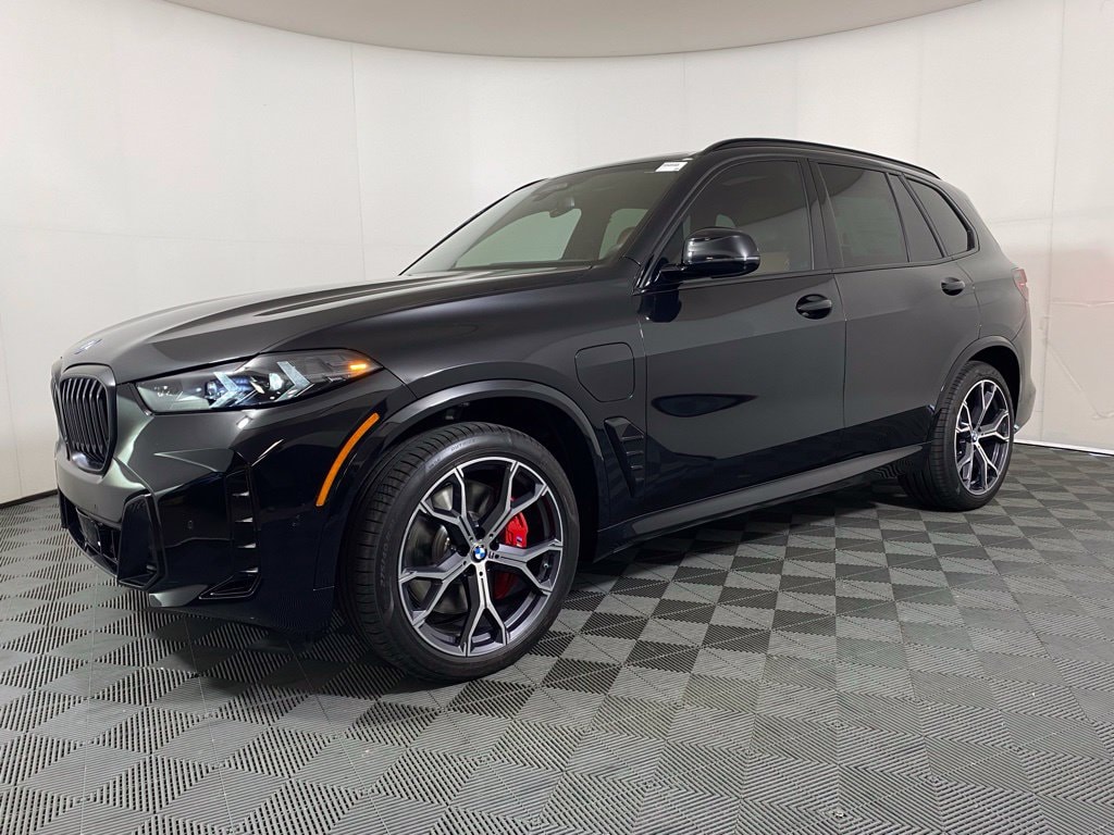 New 2026 BMW X5 xDrive50e SUV