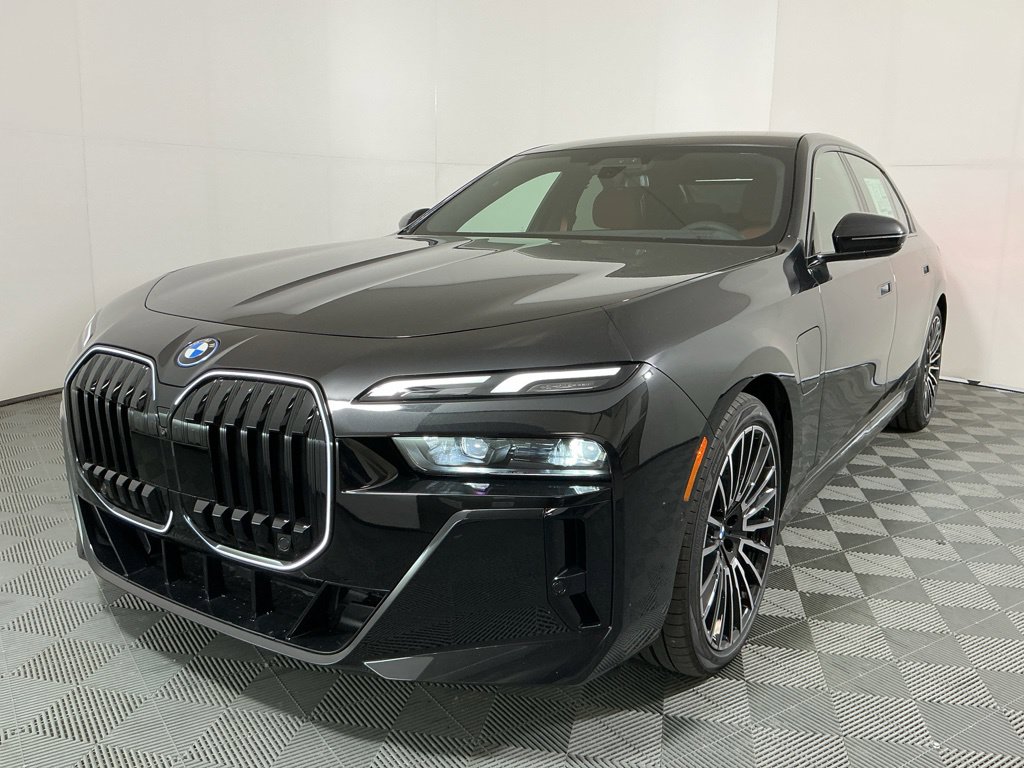 New 2026 BMW 7 Series 750e xDrive Sedan