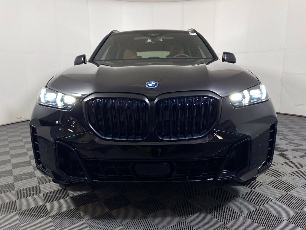 New 2026 BMW X5 xDrive50e SUV