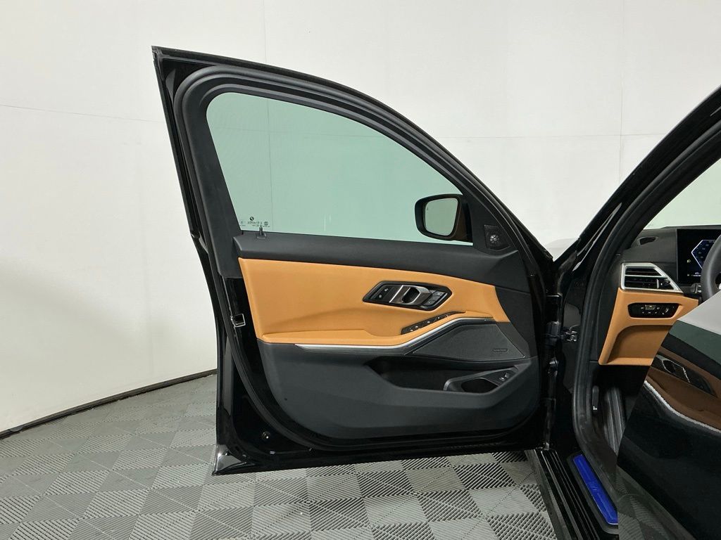 2026 BMW 3 Series 330i - Photo 20