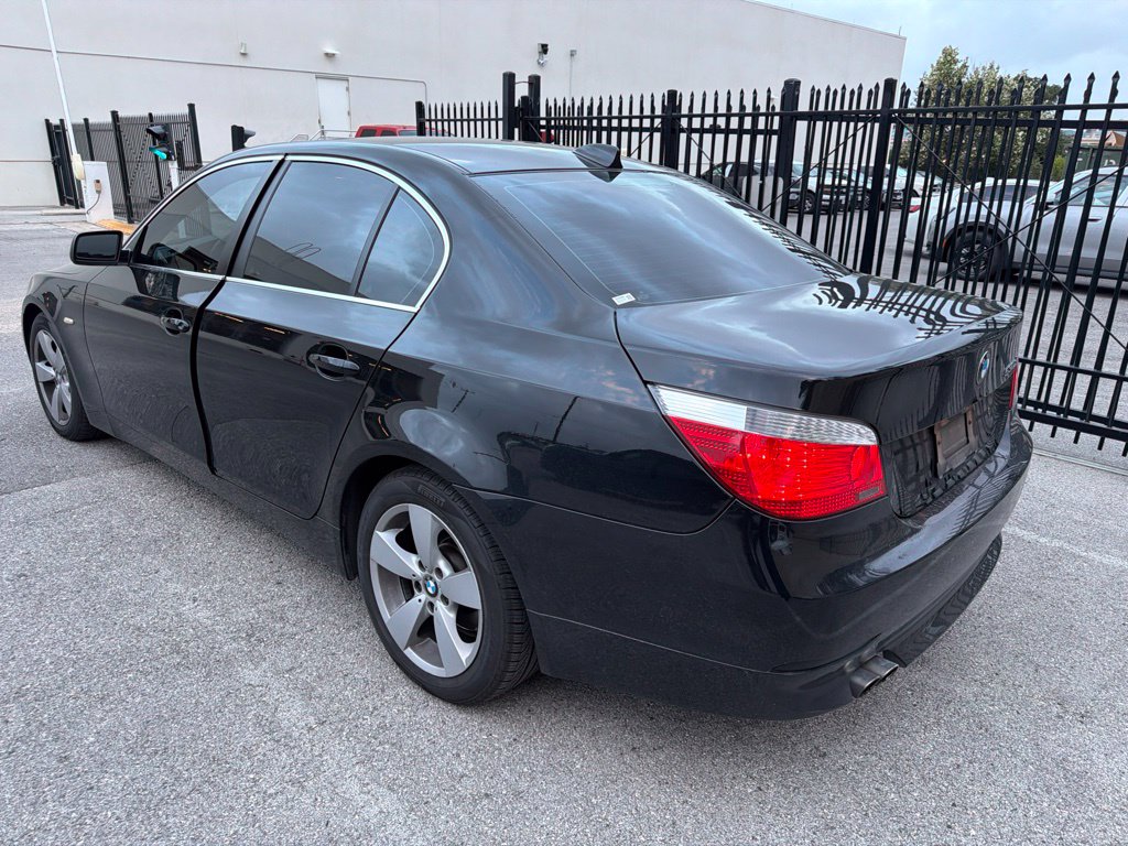 Used 2007 BMW 530xi Sedan