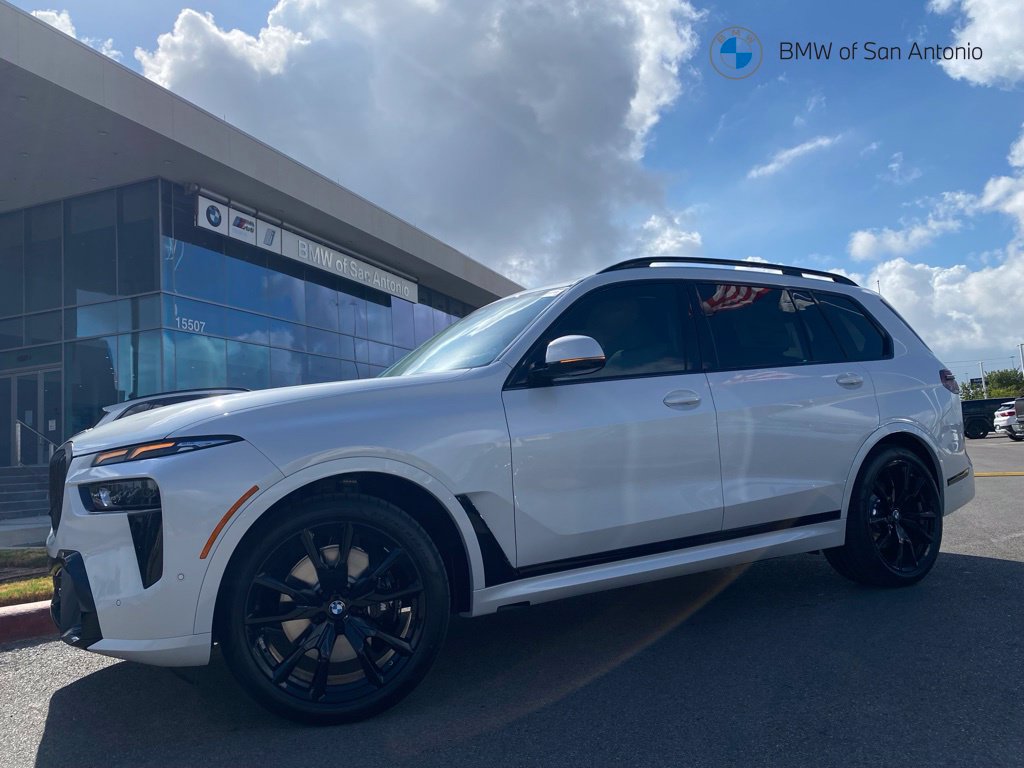 New 2027 BMW X7 xDrive40i SUV