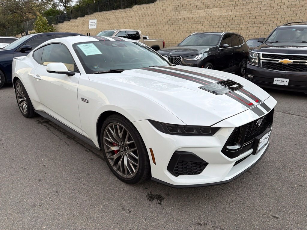 Used 2025 Ford Mustang Coupe