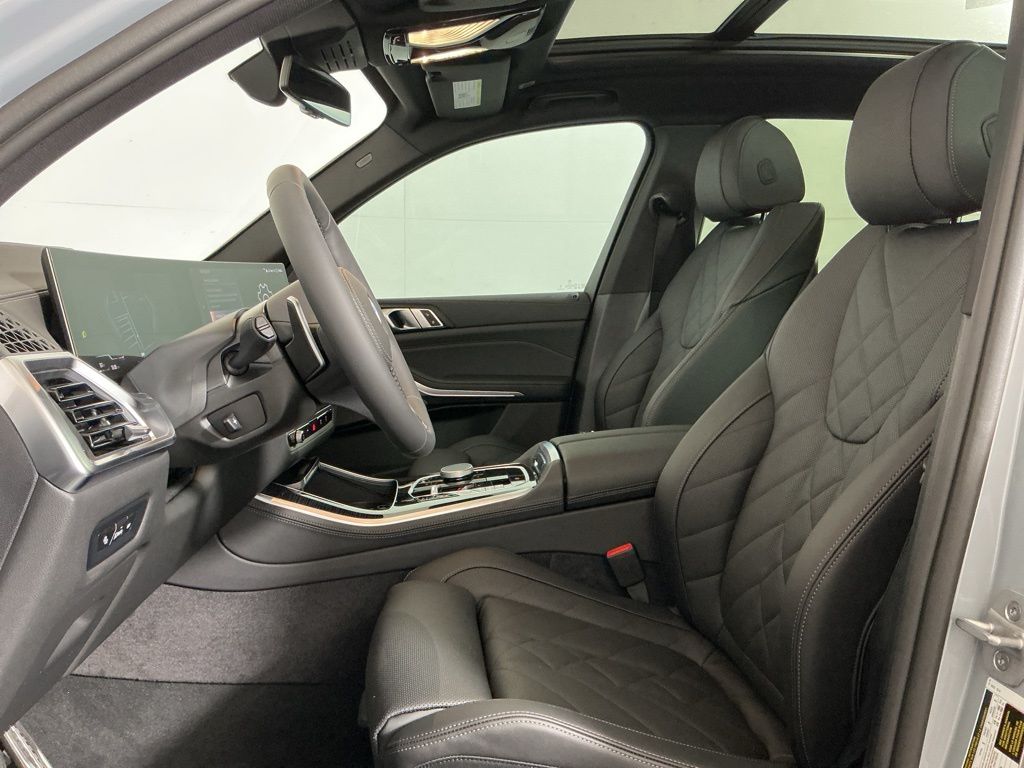 2026 BMW X5 40i - Photo 24