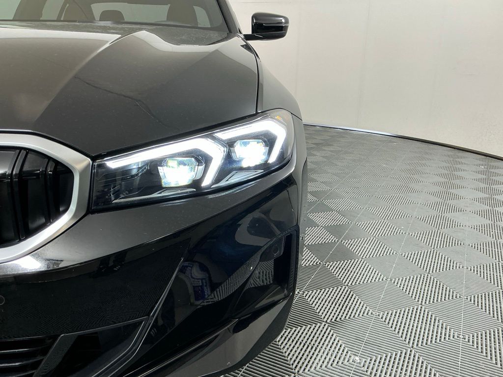 2026 BMW 3 Series 330i - Photo 8
