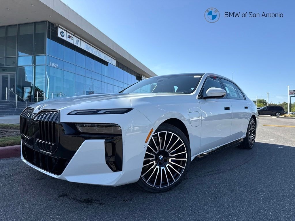 New 2026 BMW 7 Series 750e xDrive Sedan