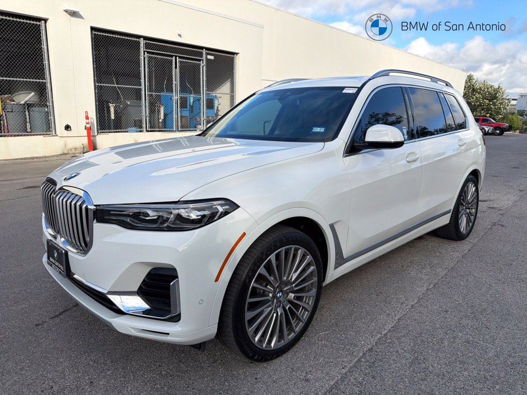 2022 BMW X7