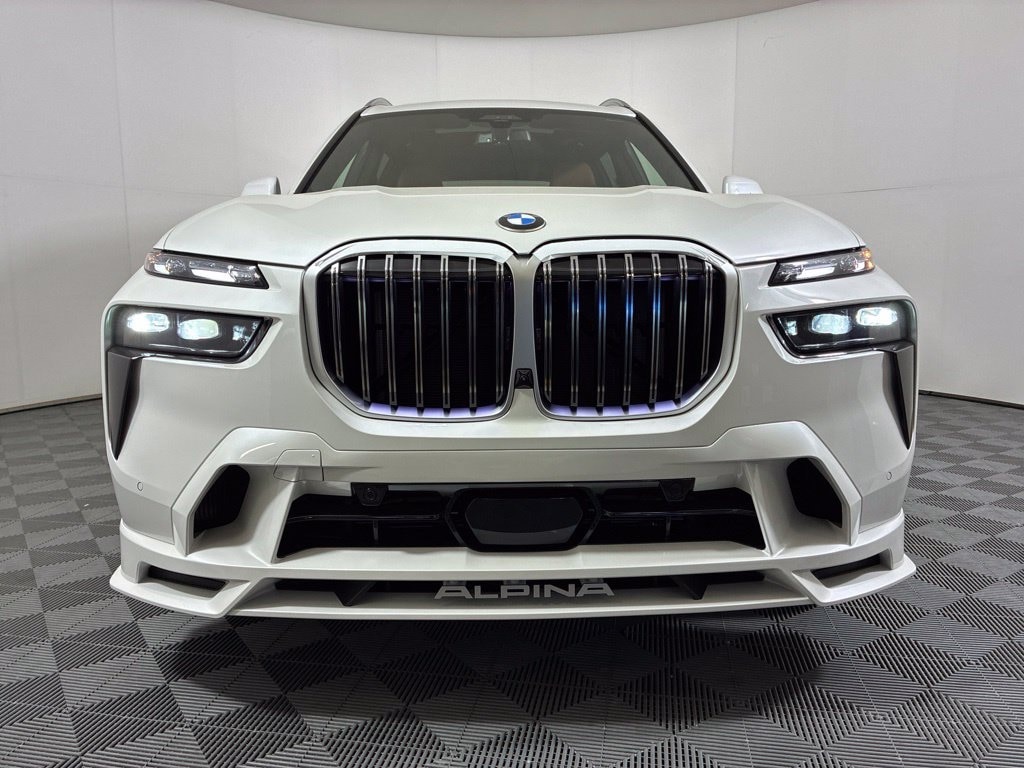 New 2026 BMW X7 Alpina XB7 SUV