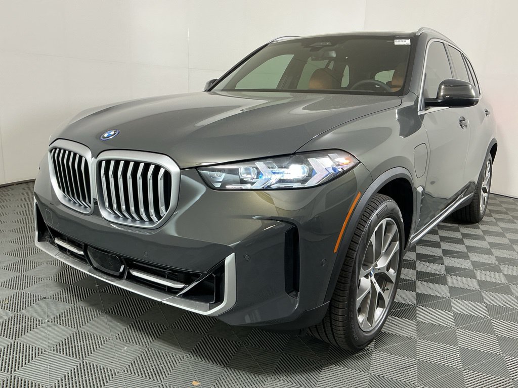 New 2026 BMW X5 xDrive50e SUV