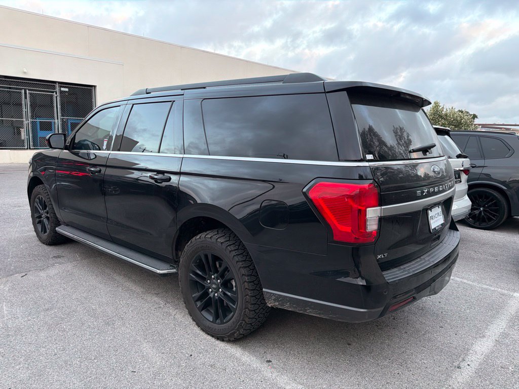 Used 2023 Ford Expedition Max XLT SUV