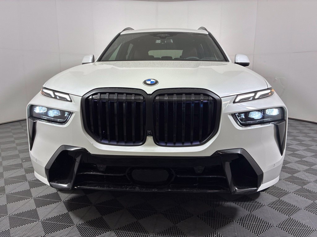 New 2027 BMW X7 xDrive40i SUV