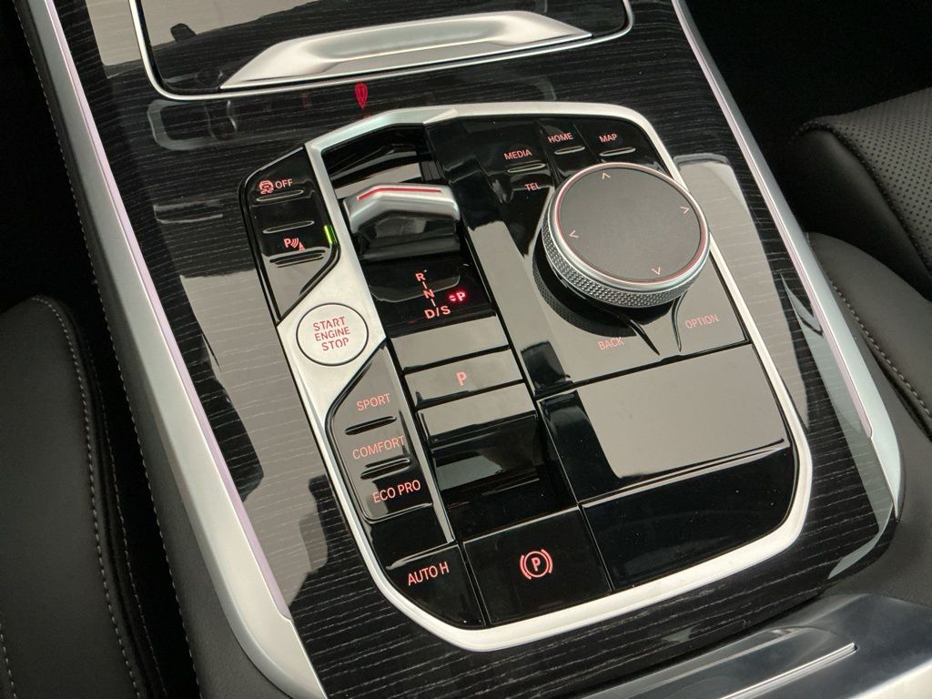 2026 BMW X5 40i - Photo 15