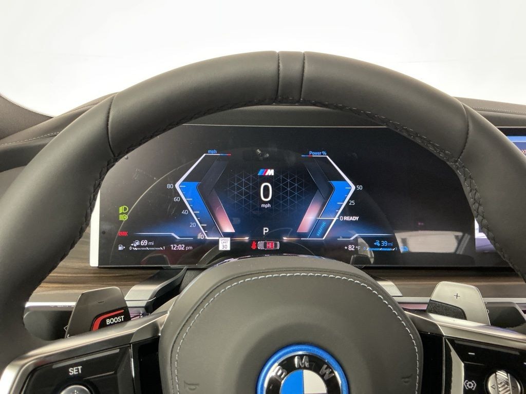 New 2026 BMW 7 Series 750e xDrive Sedan