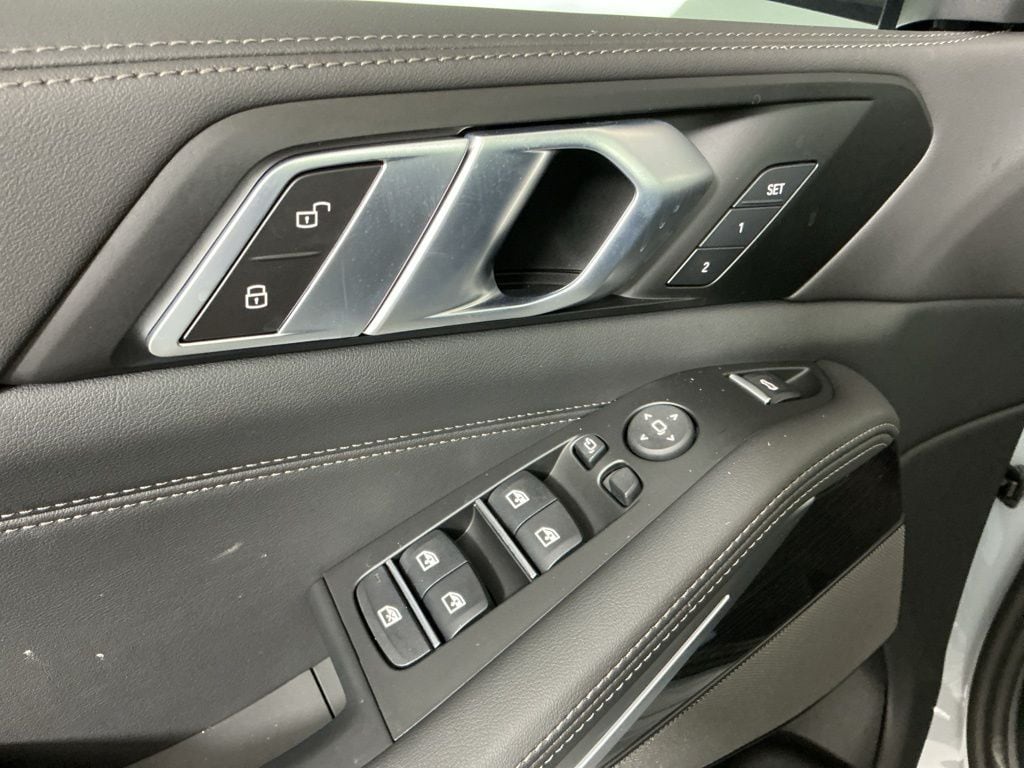 2026 BMW X5 40i - Photo 22