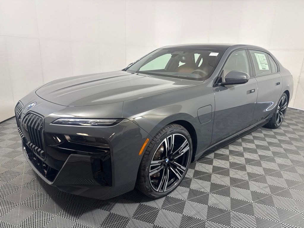 New 2026 BMW 7 Series 750e xDrive Sedan