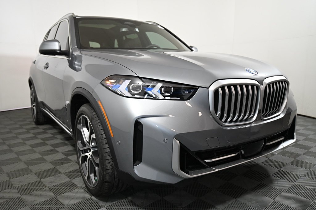 New 2026 BMW X5 xDrive50e SUV