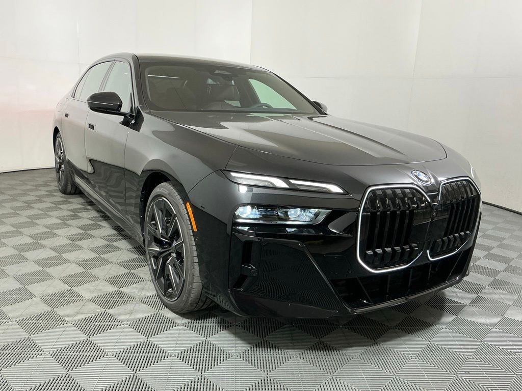 New 2026 BMW 7 Series 750e xDrive Sedan