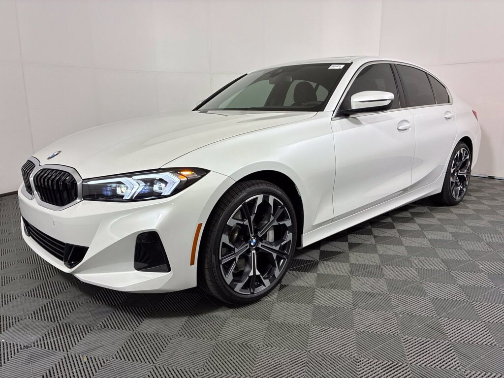 New 2026 BMW 330i Sedan