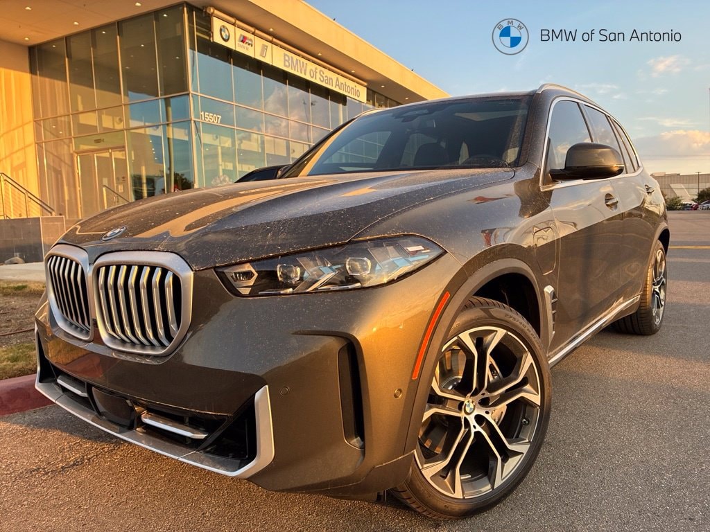 New 2026 BMW X5 xDrive50e SUV