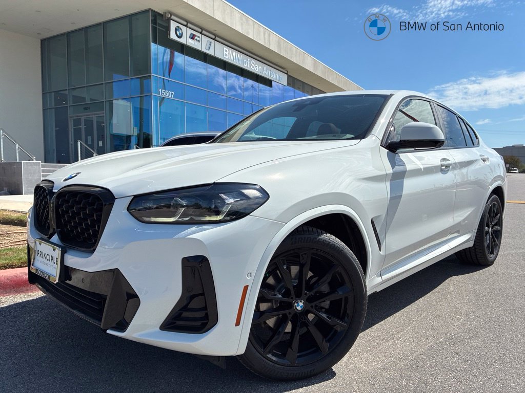 2023 BMW X4