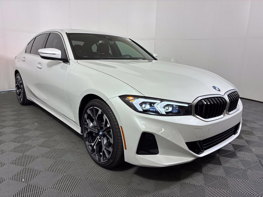 New 2026 BMW 330i Sedan