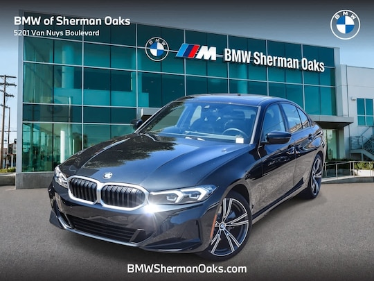 2023 BMW 330i Sedan