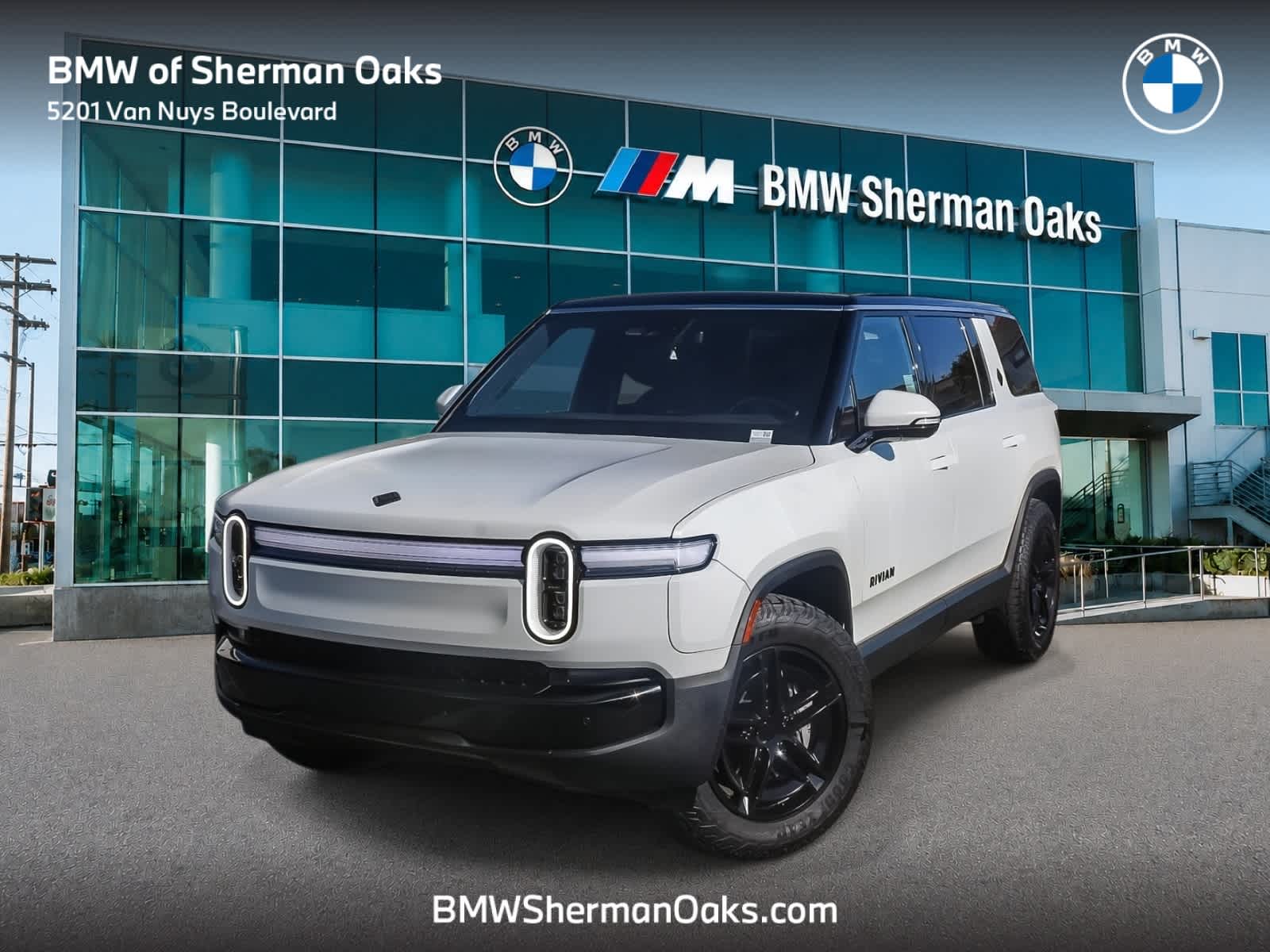 2025 Rivian R1S