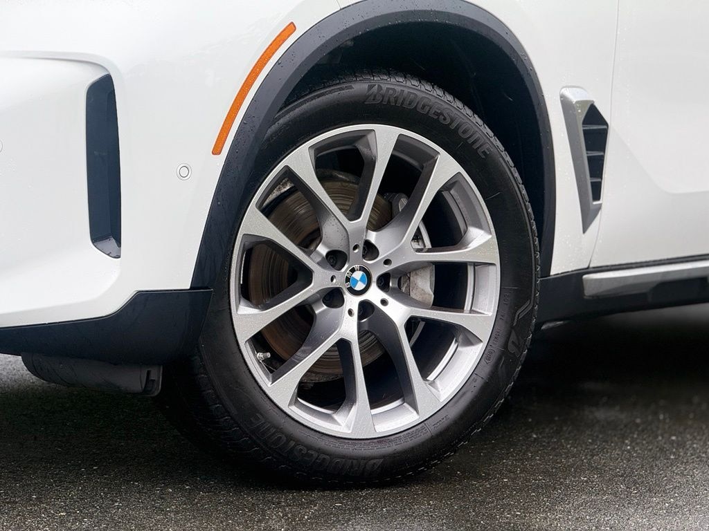 Certified 2025 BMW X5 xDrive40i SUV