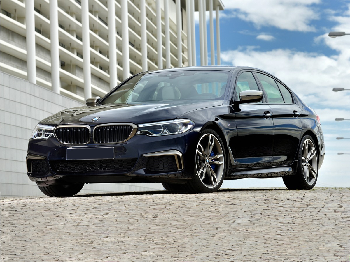  BMW M550i