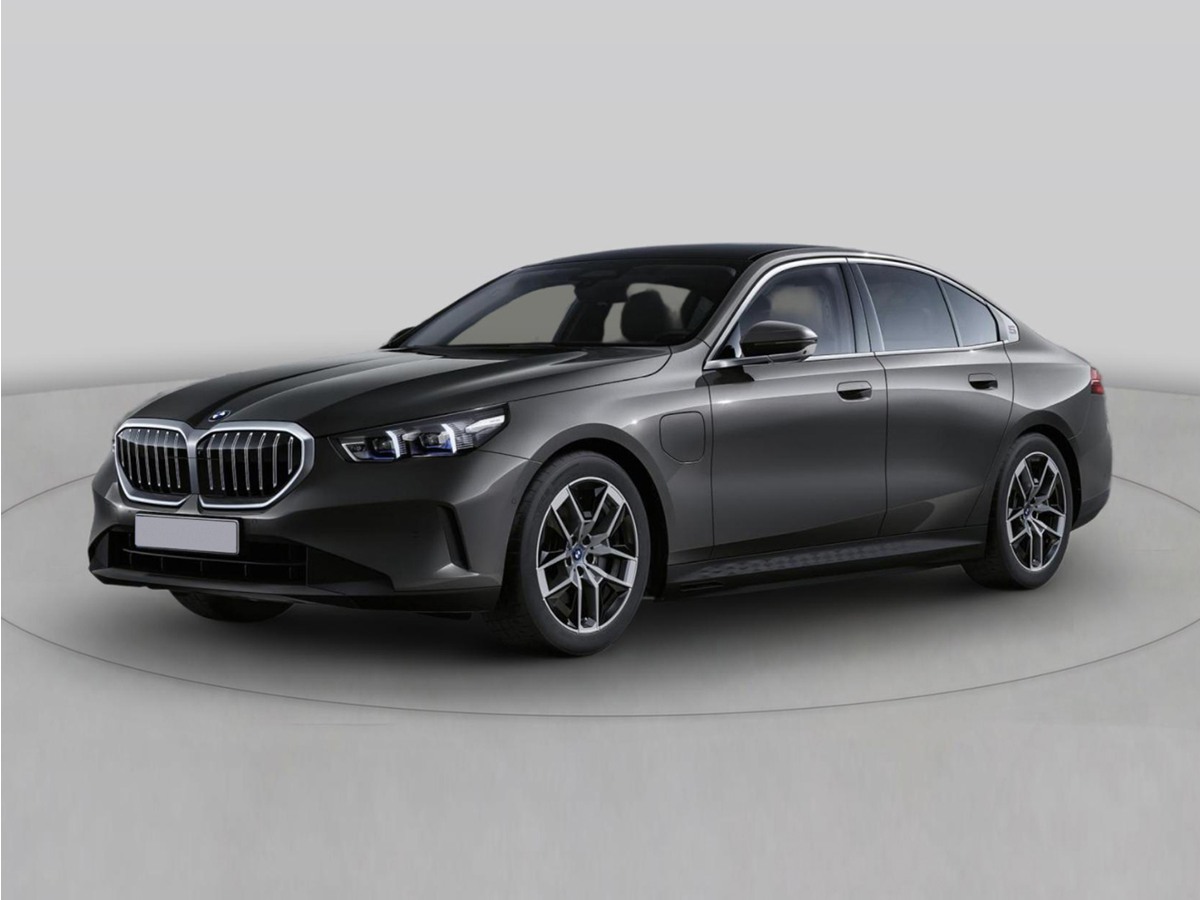  BMW 550e