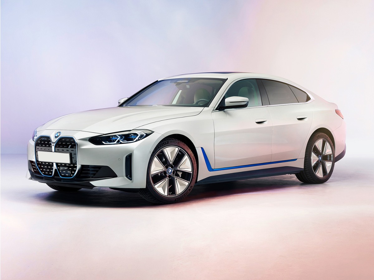  BMW i4