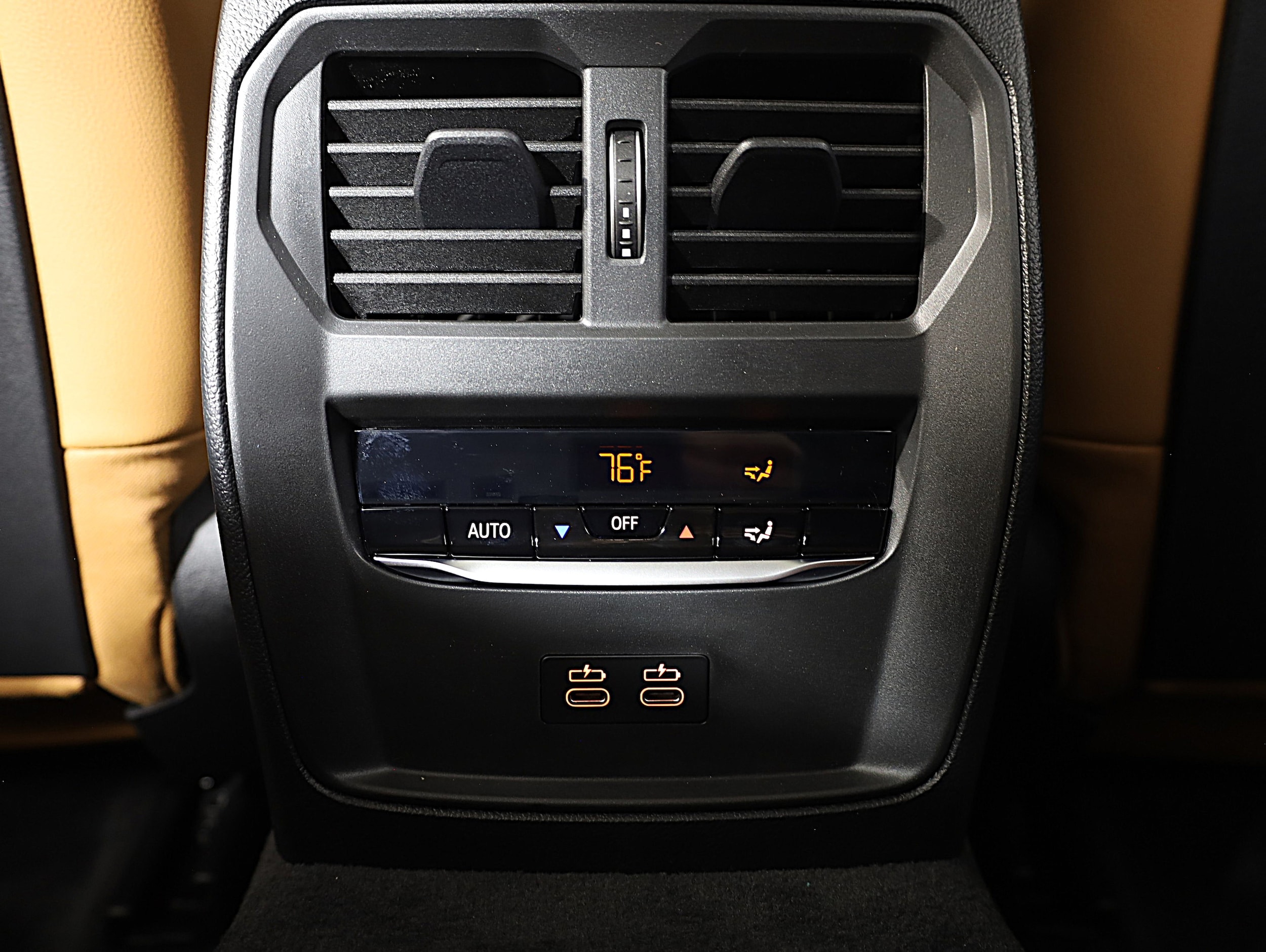 2026 BMW 3 Series 330i - Photo 17