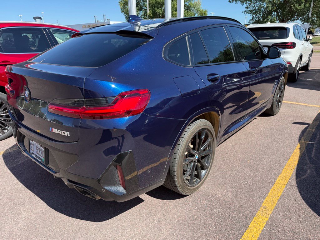 Used 2022 BMW X4 M40i SUV