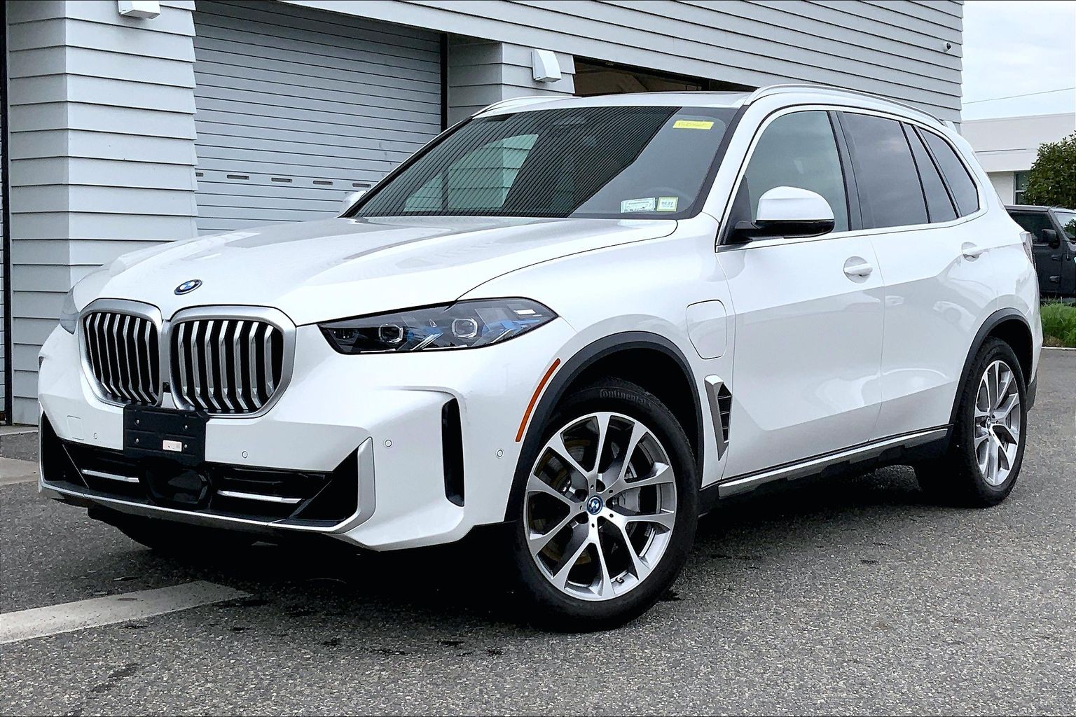2025 BMW X5 PHEV