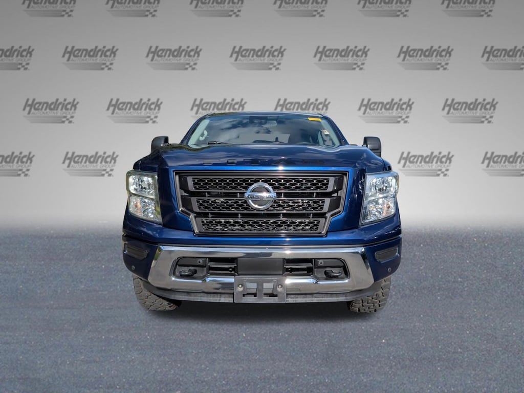 Used 2022 Nissan Titan SV Pickup