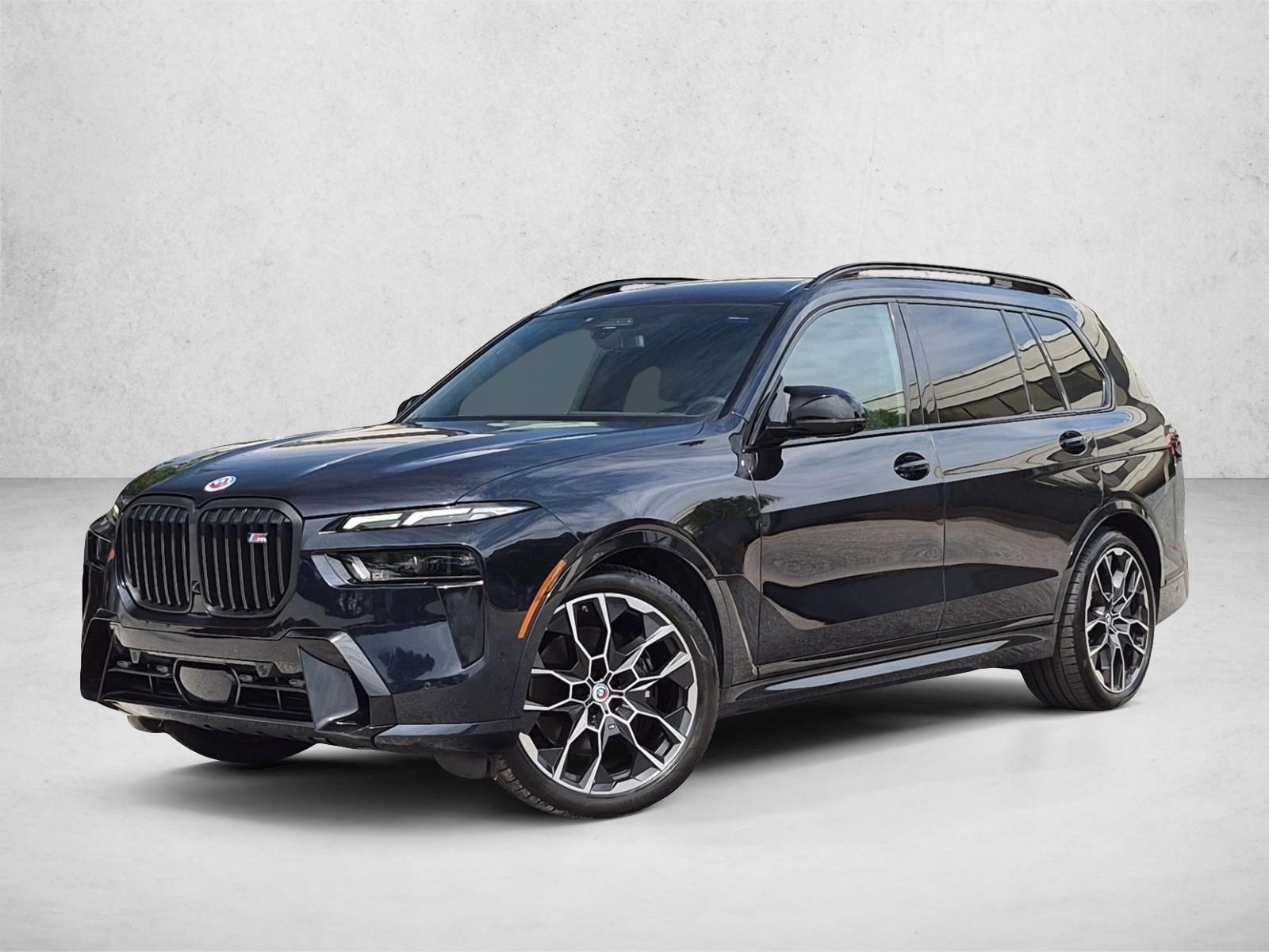 2023 BMW X7
