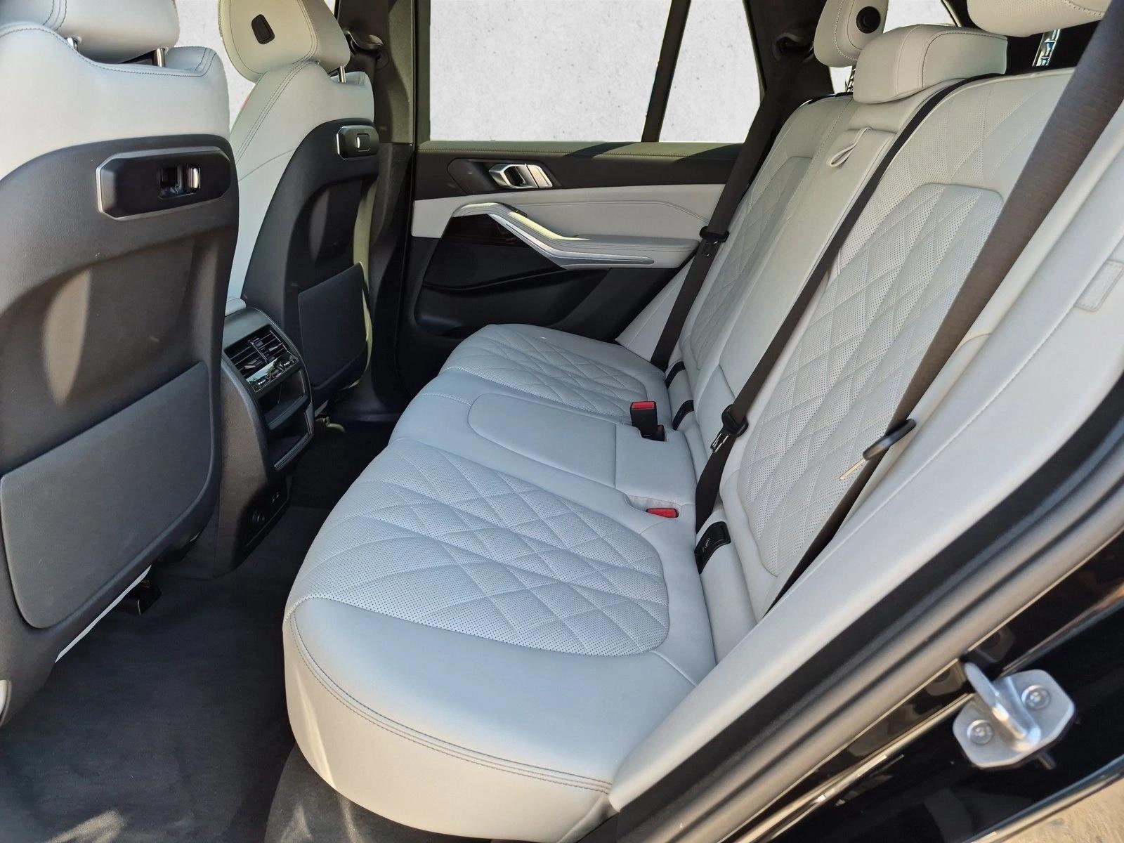 2026 BMW X5 50e - Photo 19