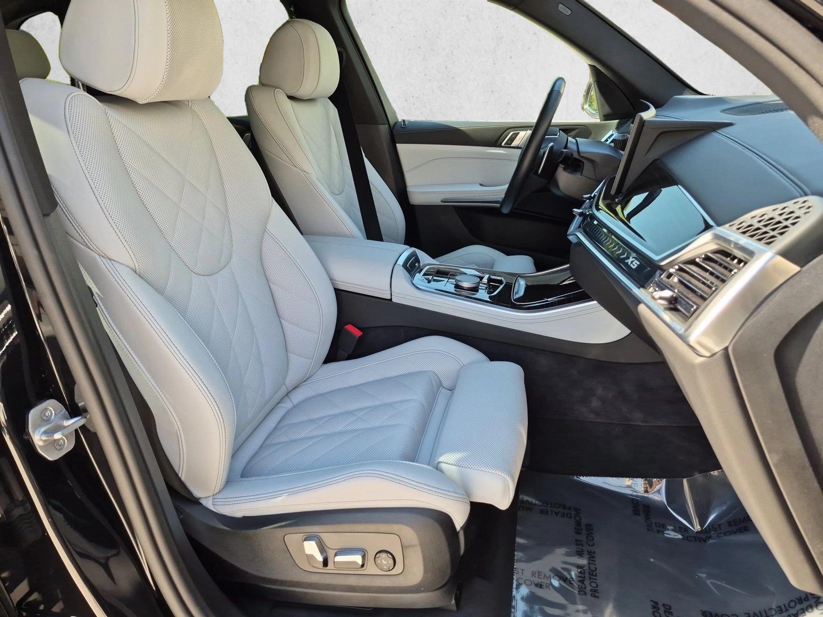 2026 BMW X5 50e - Photo 21