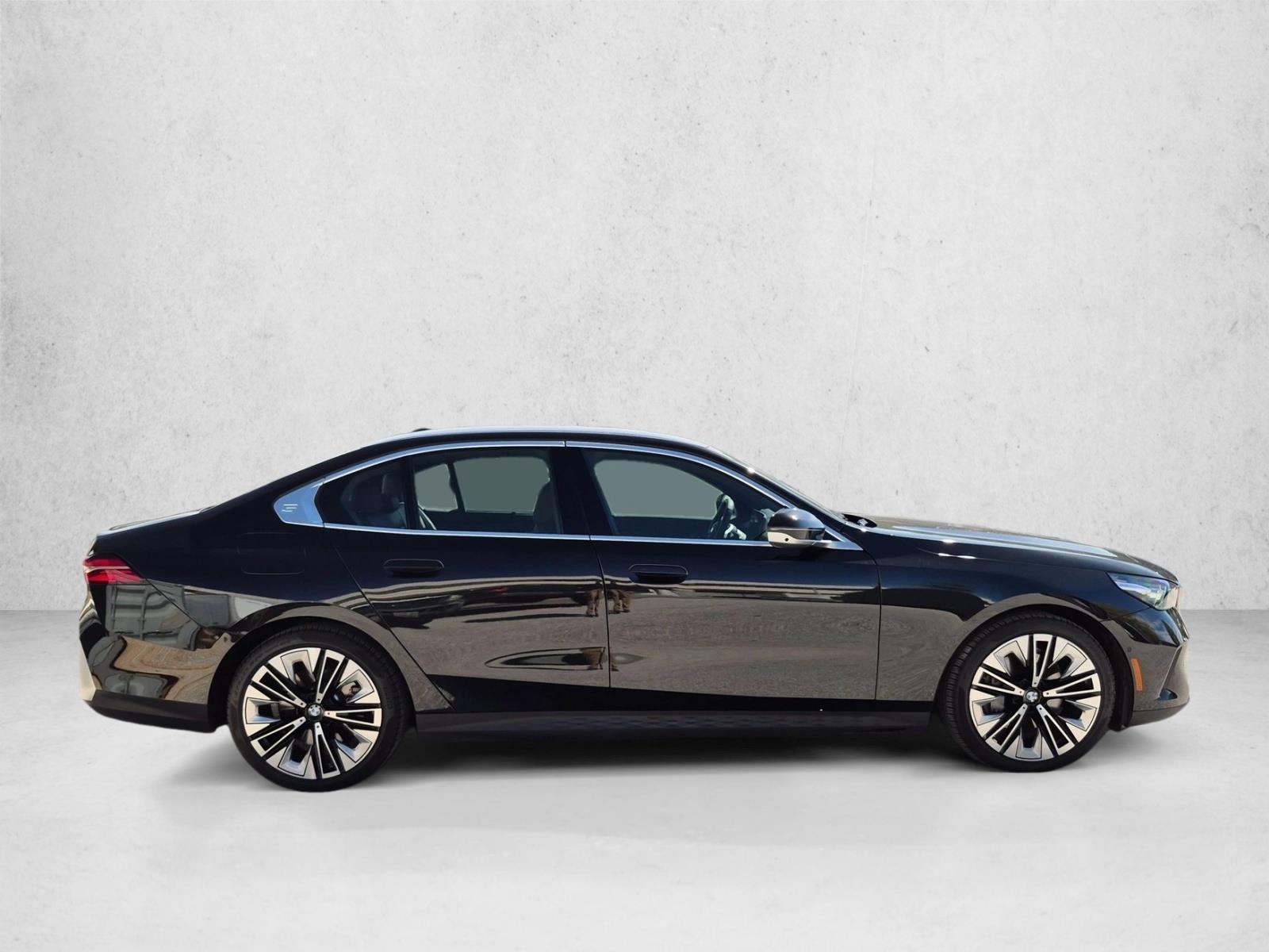 Used 2026 BMW 540i xDrive Sedan