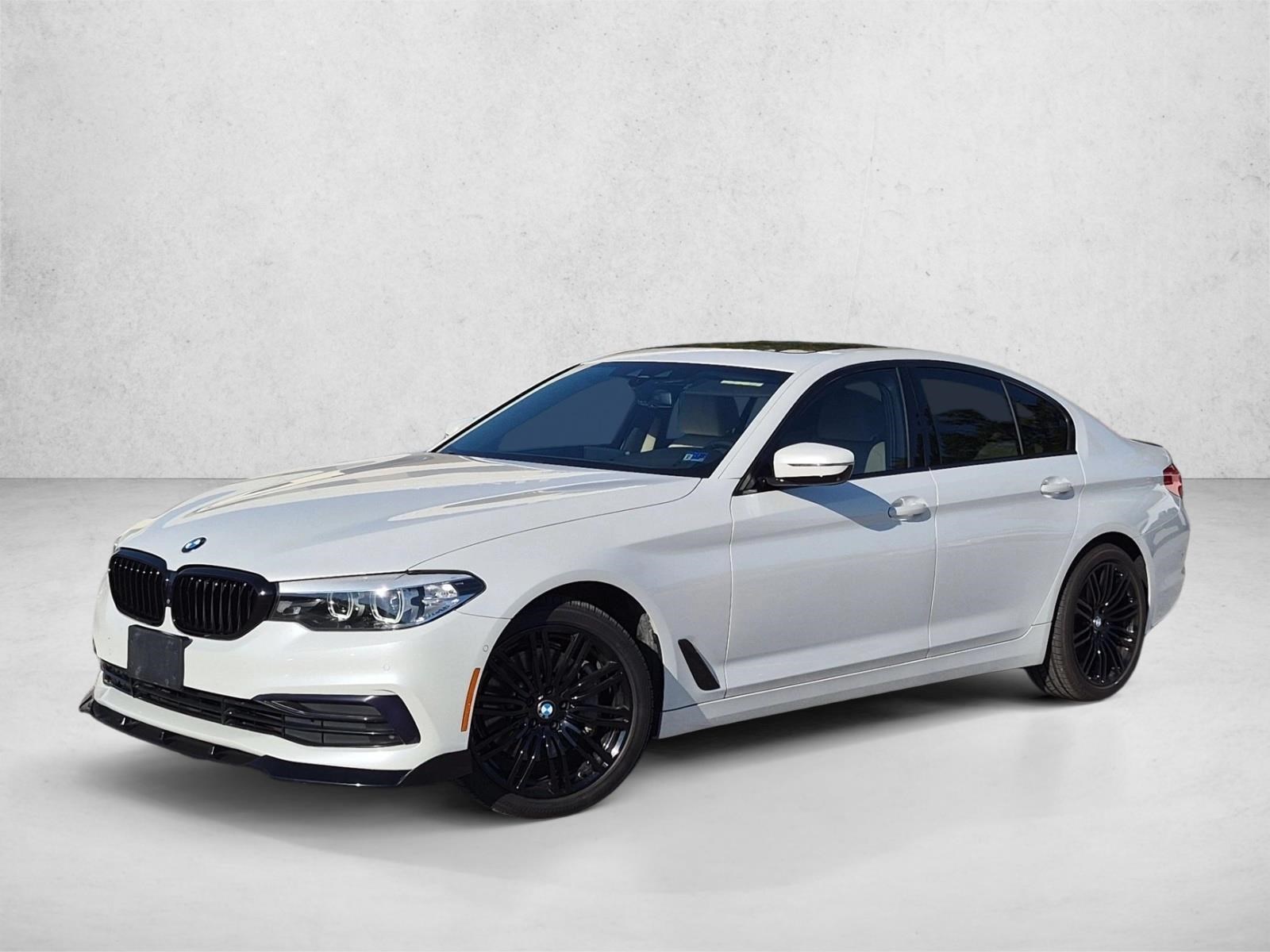  BMW 530i