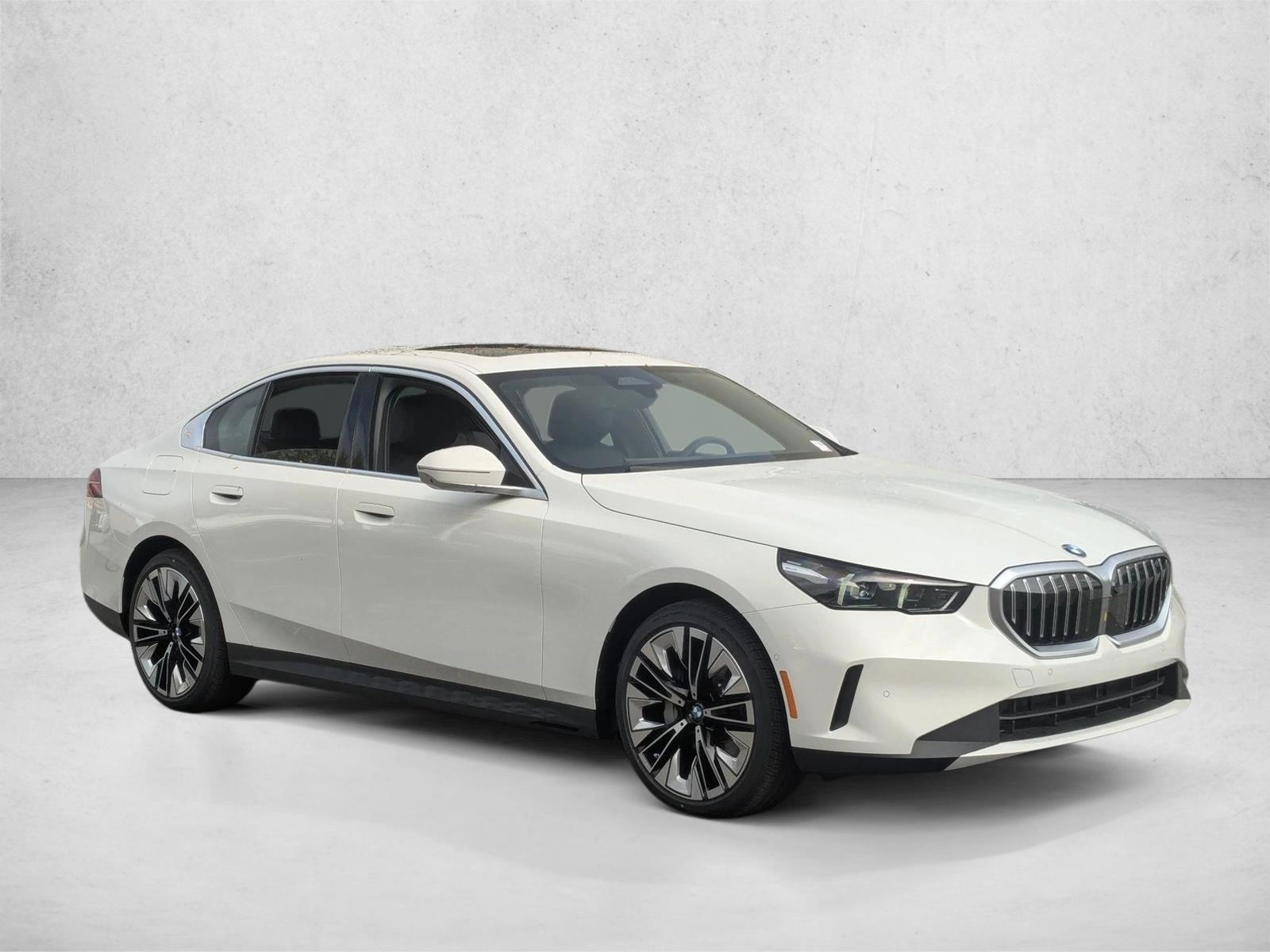 2026 BMW 5 Series 530i - Photo 7
