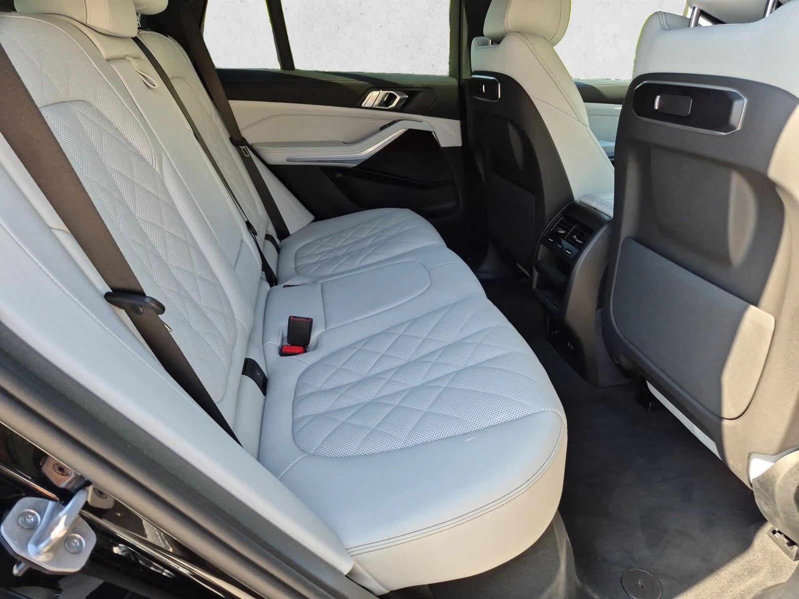 2026 BMW X5 50e - Photo 20