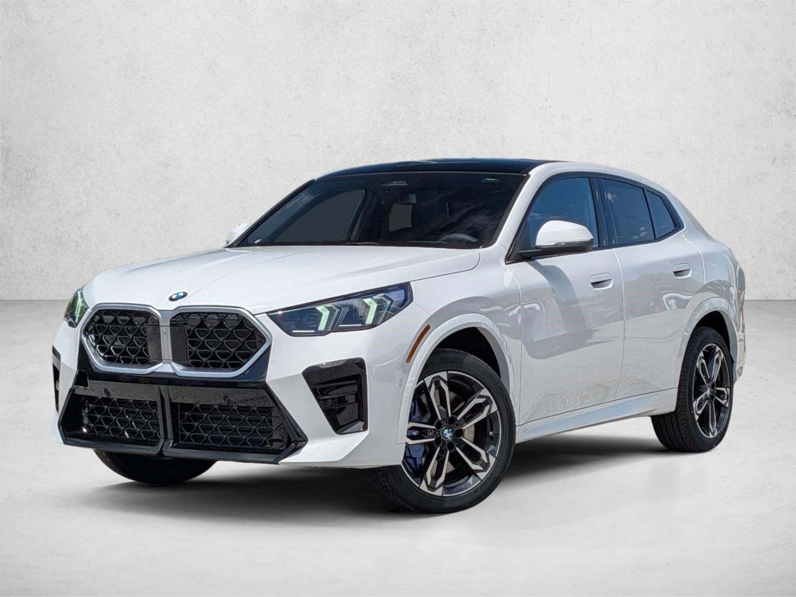 2026 BMW X2 28i